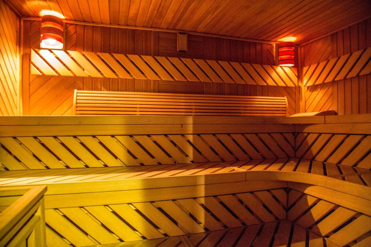 Amalka U Ripu Hotel Straskov ภายนอก รูปภาพ