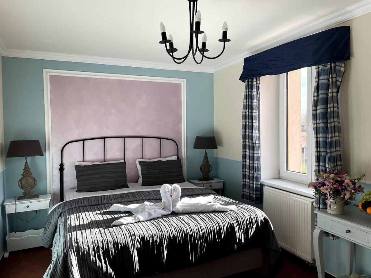Amalka U Ripu Hotel Straskov ภายนอก รูปภาพ